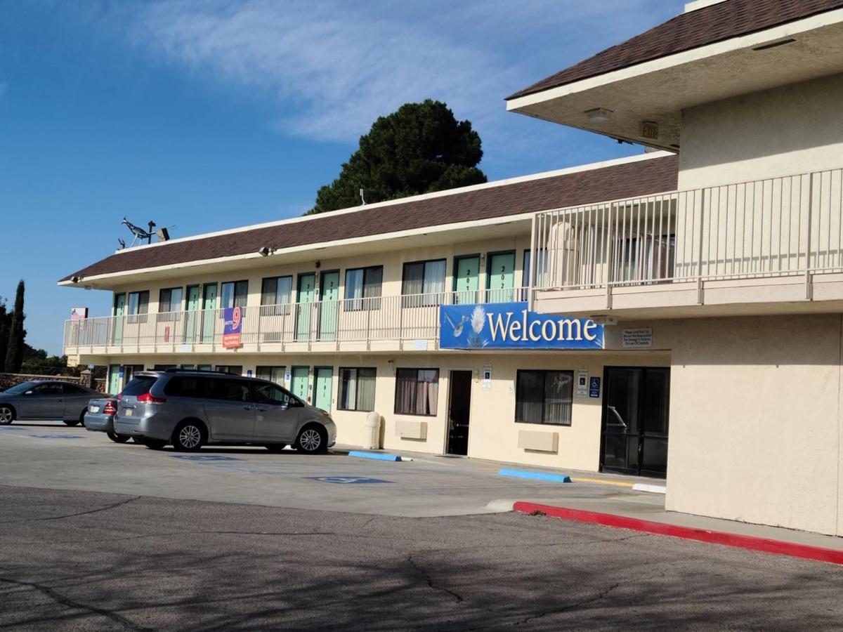 Motel 9 Las Cruces Exterior photo