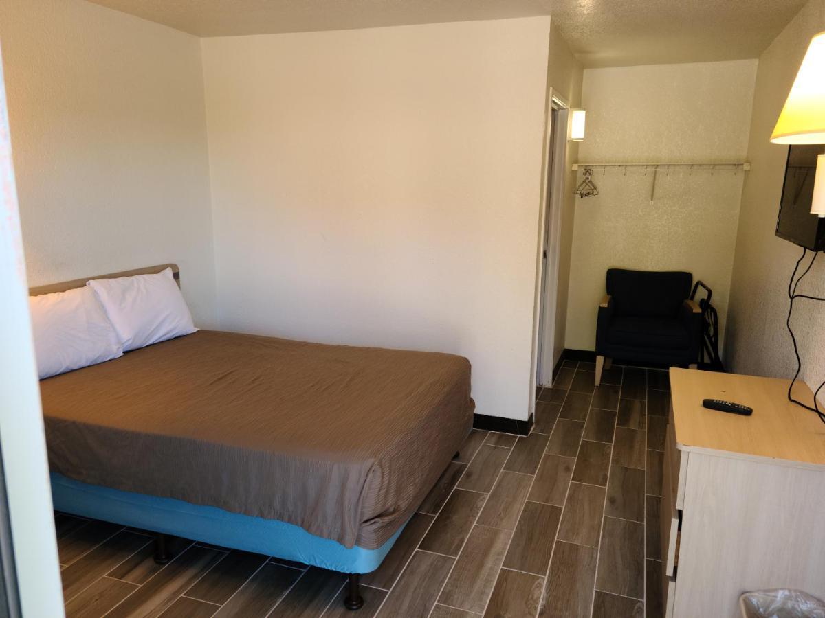 Motel 9 Las Cruces Exterior photo